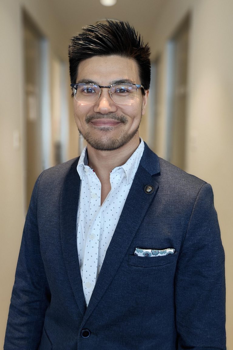 Dr Haris Noor